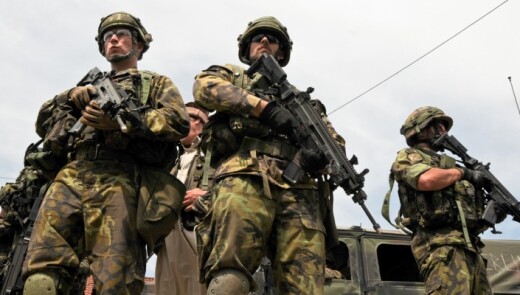 Президент Чехії дозволив 14 громадянам своєї країни воювати в Україні на боці ЗСУ