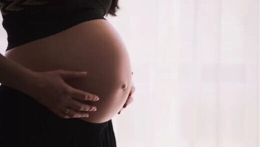 Де отримати допомогу вагітним та матерям з новонародженими в Пардубіцькому краї