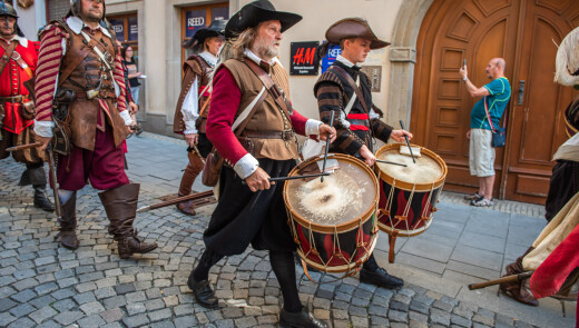 В Брно святкують День міста: парад, вистави, екскурсії та кінне шоу