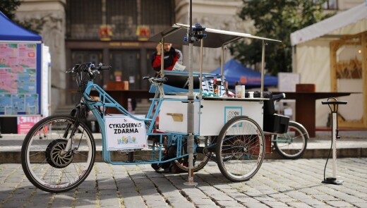 Безкоштовно підремонтувати велосипед можна в Празі