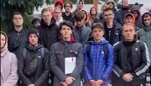 В Україні змінили правила виїзду чоловіків-студентів іноземних ВНЗ